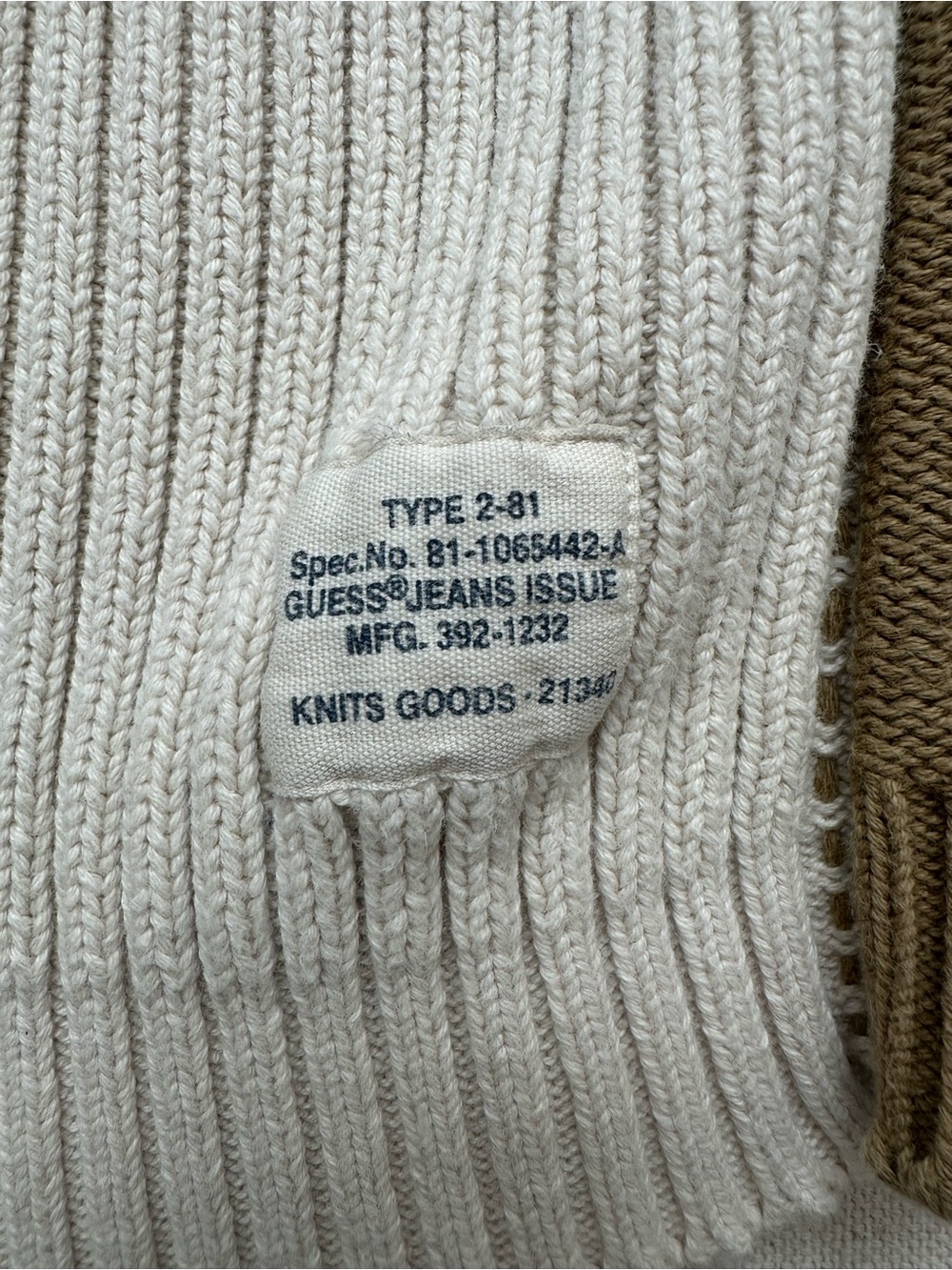 Guess Men’s Type 2-81 Cream Ribbed Knit Sweater with Khaki Side Panels Size L - Picture 4 of 11